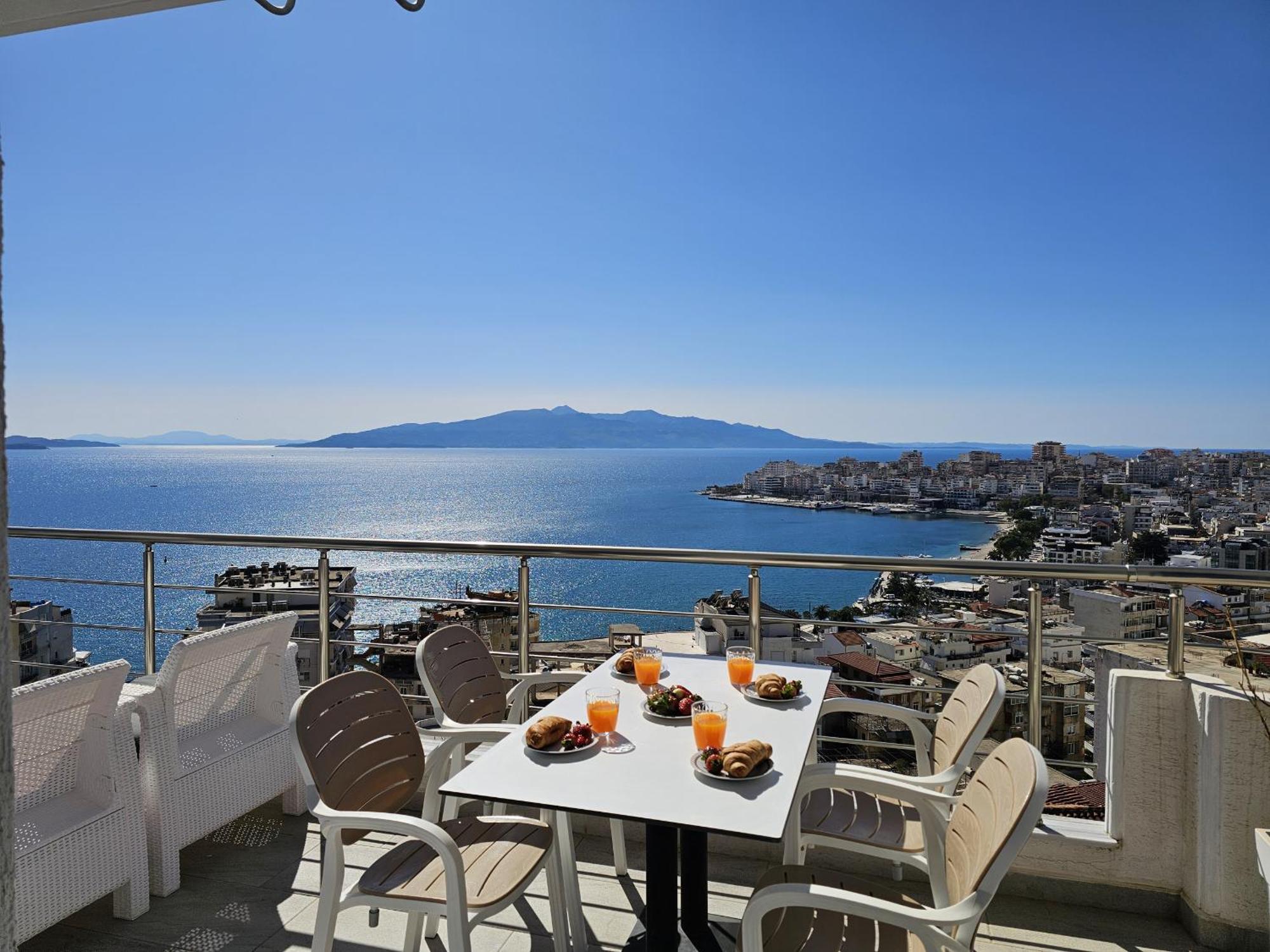 Panorama View Apartments Sarandë Exterior foto